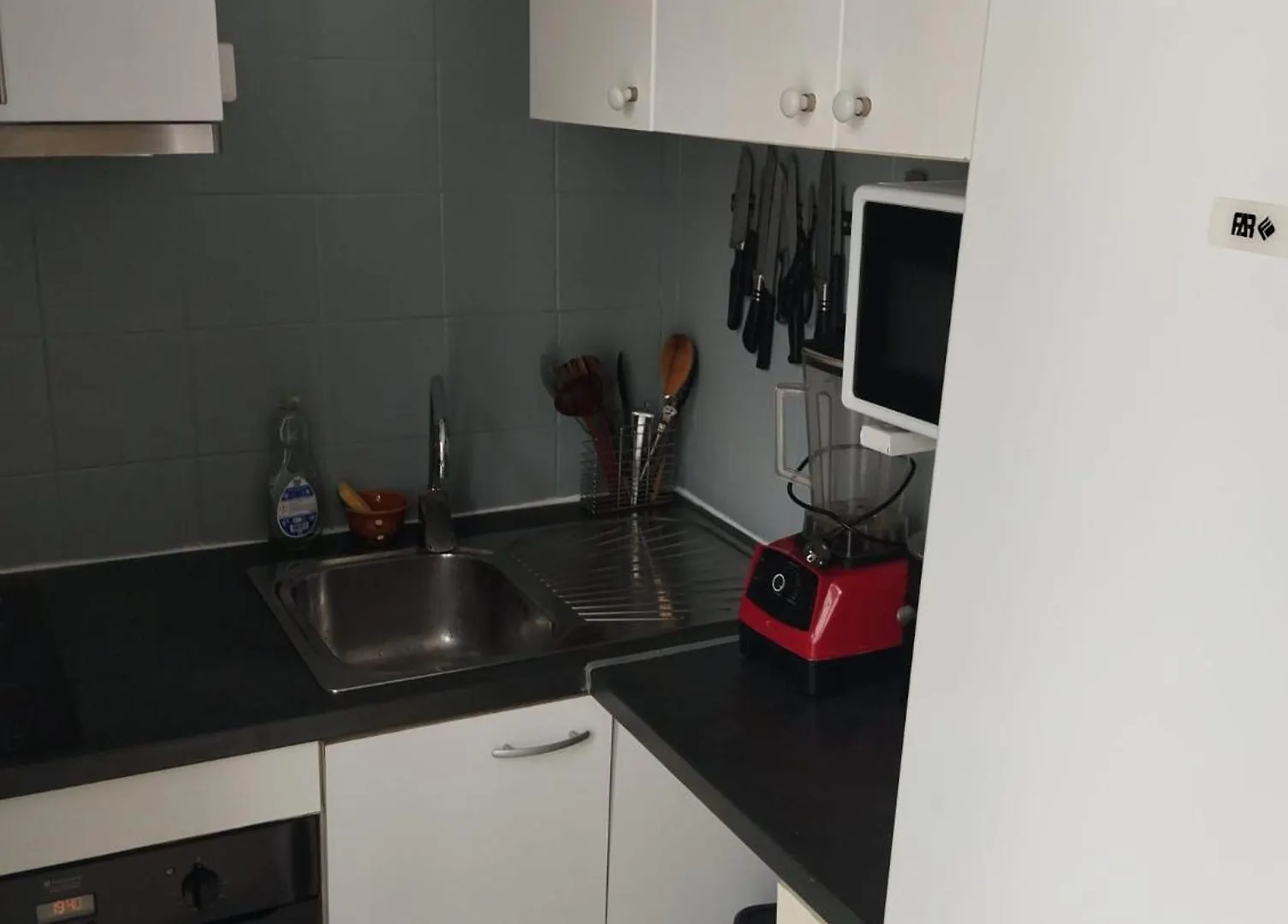 Studio Charmant A Place De Clichy Paris Apartment
