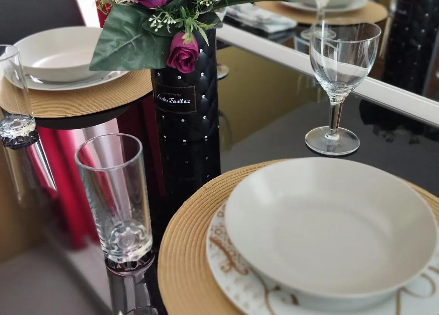 Studio Charmant A Place De Clichy Paris Apartment